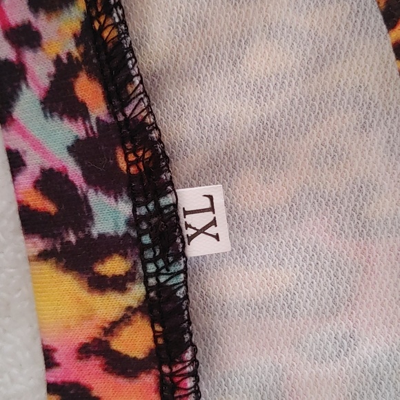 Unbranded Leopard Print Sweatshirt Size XL - Picture 5 of 8